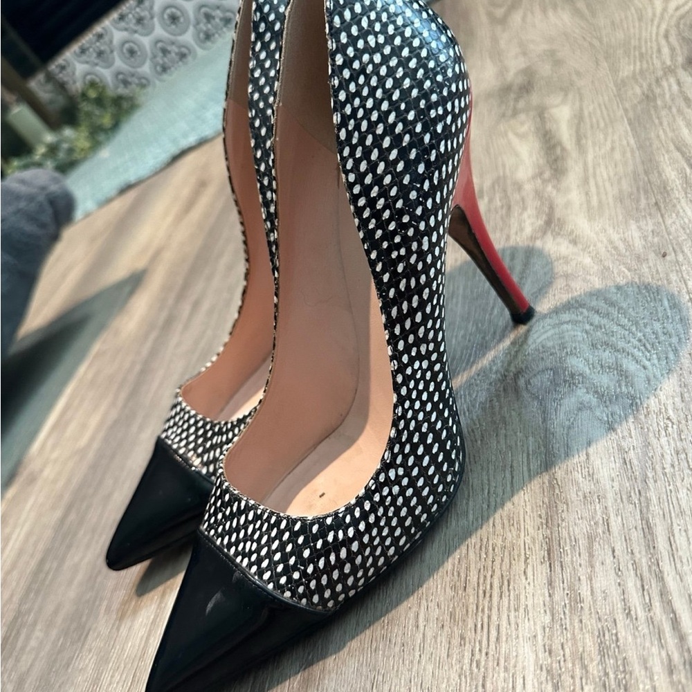 Kate Spade Black and White Stiletto Heels